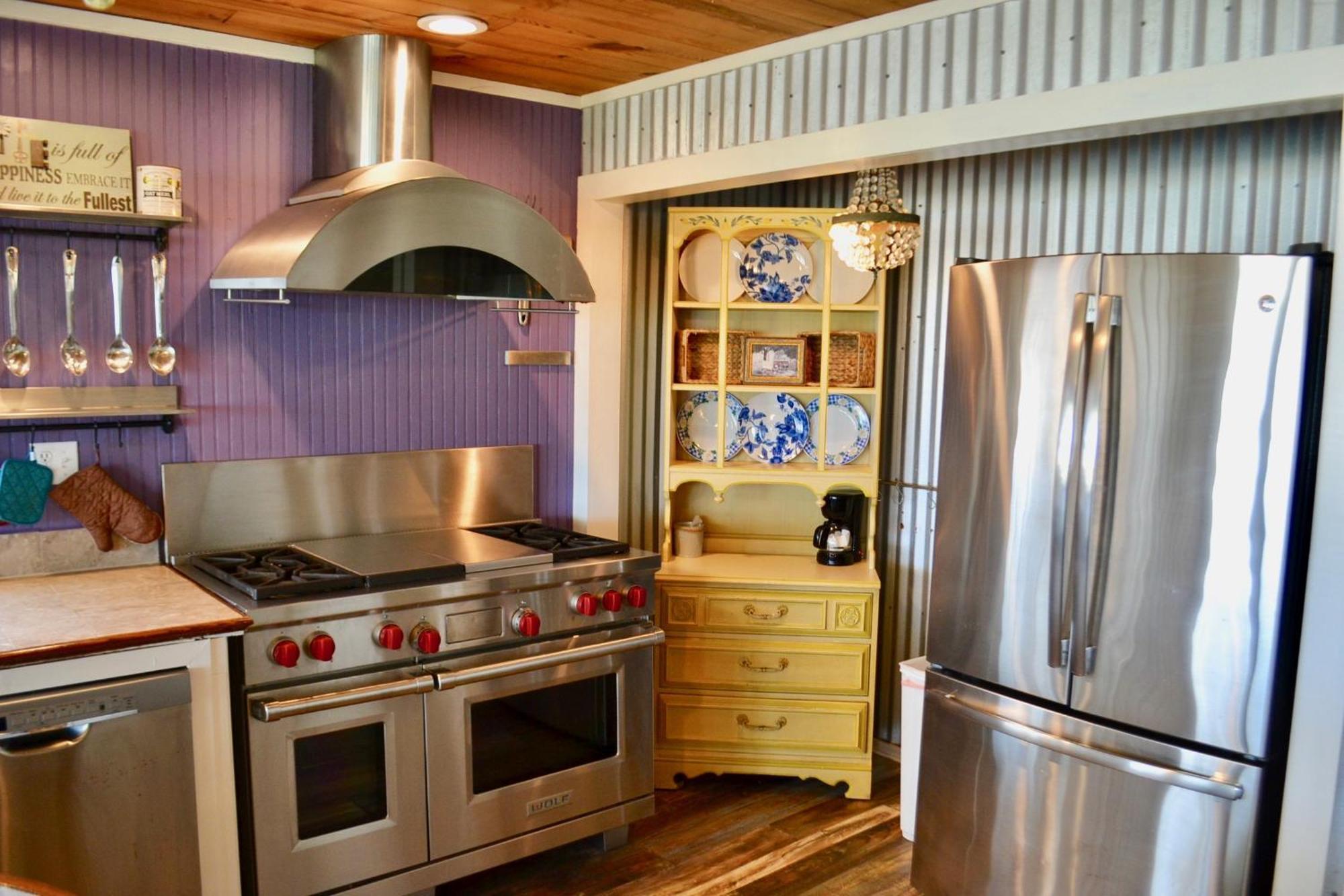 Blue Dolphin Inn And Cottages แกรนด์ไอล์ ภายนอก รูปภาพ